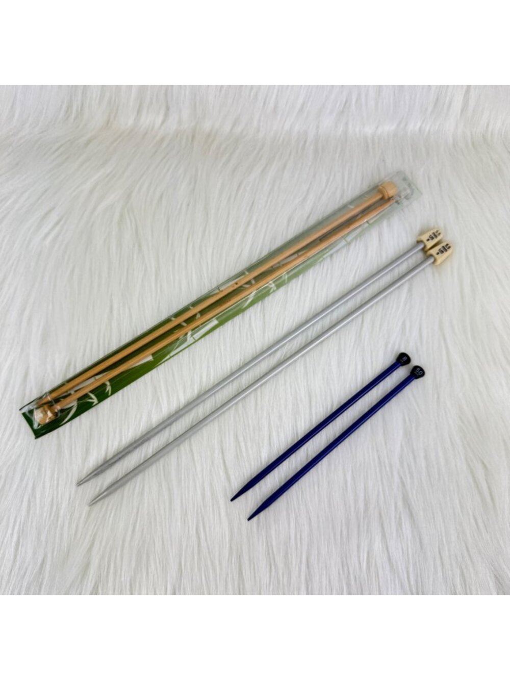 Used 3 Assorted Knitting Needles Bamboo Metal Plastic Various Sizes